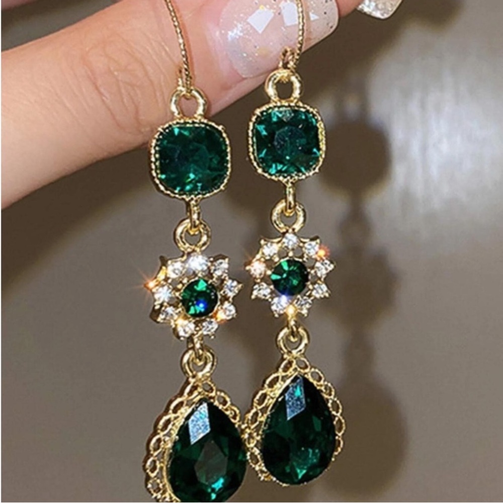 SHEIN Gold and Emerald Green Dangle Earrings